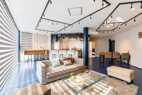 Annex A/an entire house!Ajista is a 15-minute walk!Free parking for 2 cars/One of the largest living rooms in Tokyo - Image 2