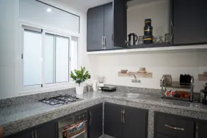 Spacious Apt in Bir Rami, Wi‑Fi, IPTV & Parking - Image 4