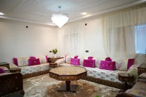 Fast Wifi 200 Mbps ,IPTV, Parking & Spacious Apart - Image 4