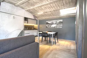 Two-room Suite 8 - Image 4