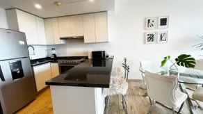 TOP/1BR/Luxury Condo/ Ocean Views/Balcony/Gym/HZ - Image 5