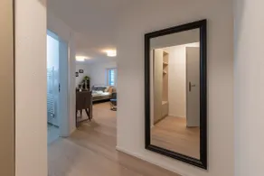 Quiet, close to city and nature, incl. parking & balcony - Image 2