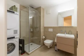 Quiet, close to city and nature, incl. parking & balcony - Image 5
