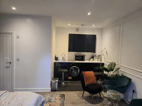 Newly Built Studio Apartment - Image 2
