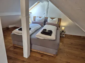 Attic loft in the Altstadt retreat - Image 3