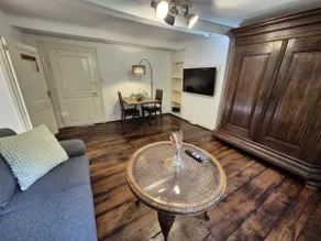 Attic loft in the Altstadt retreat - Image 2