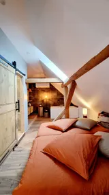 Wellness loft with spa, massages, and hammam! - Image 2