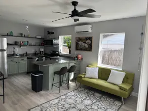 The Emerald, Milk District Gem! Unit 2 - Image 2
