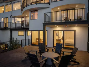 West Seattle | Ocean & Mountain Views + Balcony - Image 4