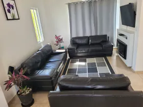Modern House with a Large Garden, Security in Metepec, Toluca - Image 4