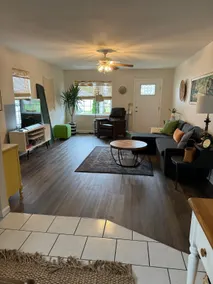 Sunshine Cottage - Image 2