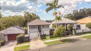 Hawthorne 2BR · Yard · Walk to Oxford St - Image 2