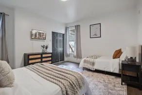 Apartment in Mt. Washington|Patio|Office|PackNPlay - Image 5