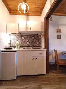 Rustic House Embonas - Image 4