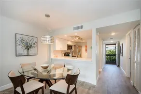 Naples 2BR/2BA - Heated Pool, Lagoon View - Image 4