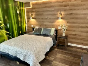 Romantic Beachside Studio for 2. Walk to the beach - Image 4