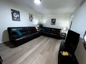 Comfy Stylish House on the River - Image 5