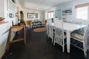 Umzumbe Surf House - Image 3