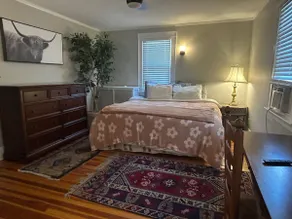 Blue Back Bungalow - Image 3