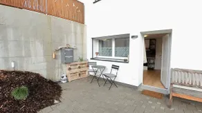 Beautiful studio in villa - Image 5