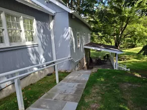 Peaceful New Canaan 2-BdRm Cottage - Pet Friendly! - Image 2