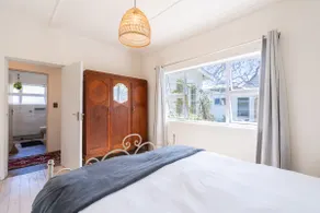 Coastal Elegant 4 Bedroom Home - Image 5
