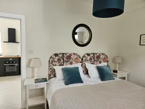 The Garden Room, one bedroom apartment - Image 3