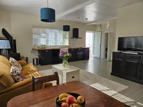 The Garden Room, one bedroom apartment - Image 2