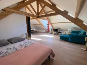 Attic apartment near the beach - Image 2