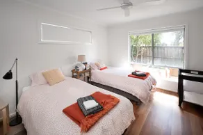 Comfortable, clean and close to everything - Image 5