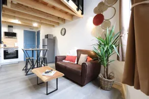The duplex at 71 B - Image 2