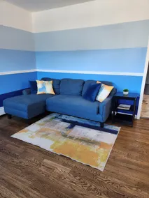 Charming 2BR near light rail - Image 4