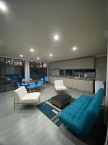Beautiful, solid and modern cabin facing the lake - Image 2