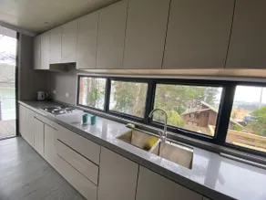 Beautiful, solid and modern cabin facing the lake - Image 3