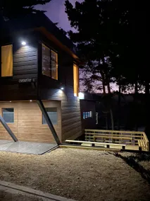 Beautiful, solid and modern cabin facing the lake - Image 5