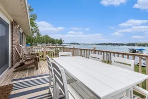 Lakeshore Haven - Image 2