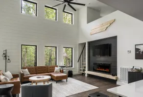 Mountain Mist - HOT TUB & King bed w/ fire pit - Image 3