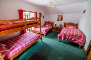Cedar Cottage - Image 4