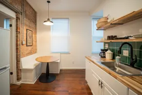 OTR Nest, BEST views of the city - Image 4