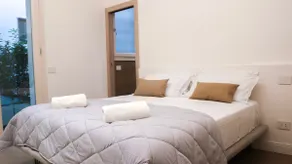 Luxury Apartment near the Estense Castle - Image 3