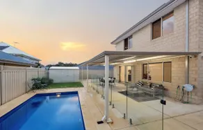Spacious Family Home in Gwelup - Secure Location - Image 3