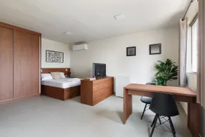 Modern studio in Sta Lúcia - air conditioning, wifi and parking space - Image 2