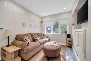 Urban Escape - Close to DT & Expwy - Pets Welcome - Image 2