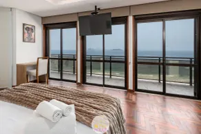 xclusive Oceanfront | Two Brothers | Ipanema - Image 3