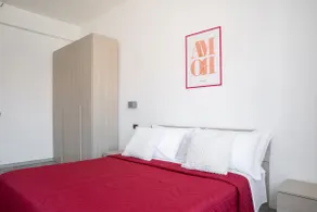 Elegant apartment within walking distance of the Castle - Image 3