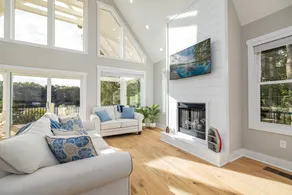 Hot Tub, Great Dock, Game Room, Pet Friendly - Image 5