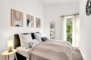 INhome: Kitchen - TV - Parking - Balcony - Castle view - Image 4