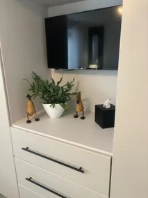 Marina Apartment - Image 5