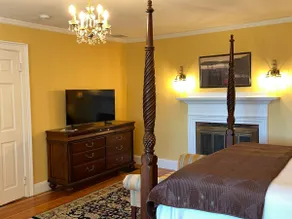 Parker River House Two Bedroom - Image 5