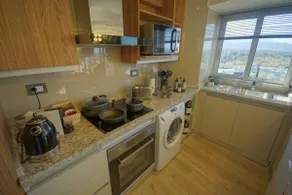 Mendoza's Top 2 Bedroom Apartment with balcony - Image 5